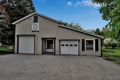 /international/us/9466-ridge-road-hartland-ny-110099480118/