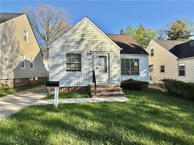 /international/us/19520-maple-heights-boulevard-maple-heights-oh-110107682766/
