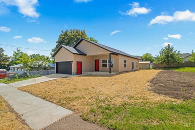 /international/us/308-w-n-3rd-street-grangeville-id-110108550149/