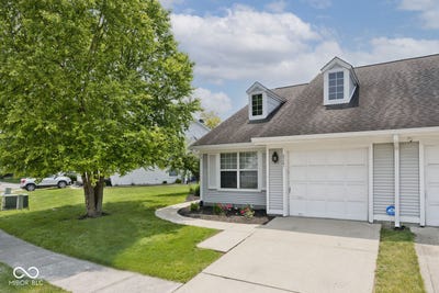 /international/us/8247-cape-drive-n-indianapolis-in-110100157327/