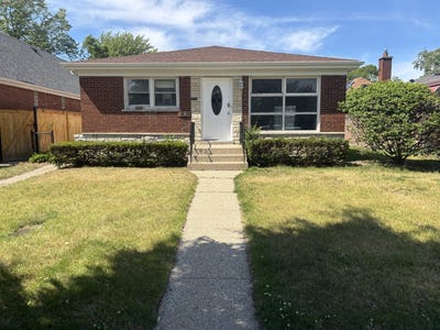 /international/us/1521-oakton-street-evanston-il-110108540402/