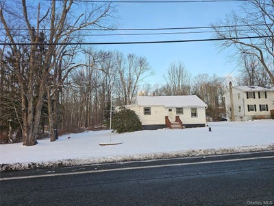 /international/us/1110-route-211-w-middletown-ny-110104222743/