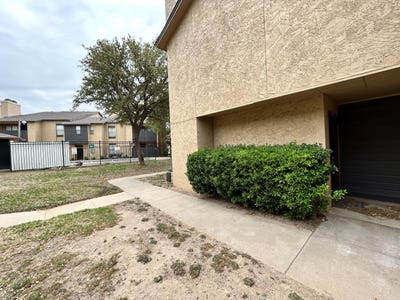 /international/us/8601-memphis-drive-lubbock-tx-110107053917/