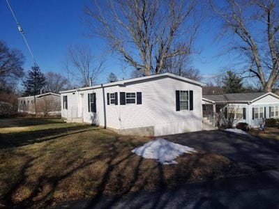 /international/us/53-apple-blossom-lane-danbury-ct-110106033224/