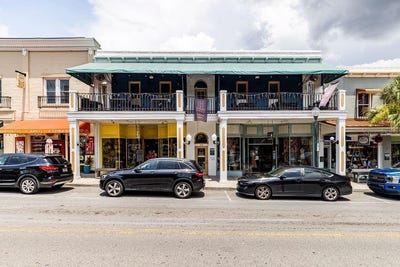 /international/us/440-n-donnelly-street-mount-dora-fl-110109004842/