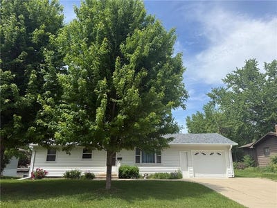 /international/us/1420-highland-place-faribault-mn-110108412903/