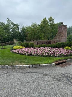 /international/us/6-andrea-dr-fairfield-twp-nj-110101260661/