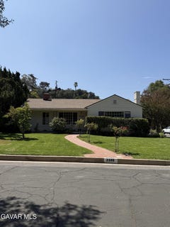 /international/us/2500-story-place-glendale-ca-110109037287/