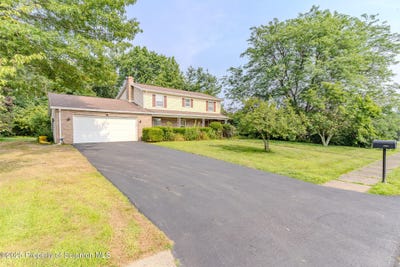 /international/us/1001-pheasant-run-road-south-abington-twp-pa-110101394653/?lang=en