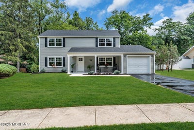 /international/us/8-imperia-place-aberdeen-nj-110101475316/?lang=fr