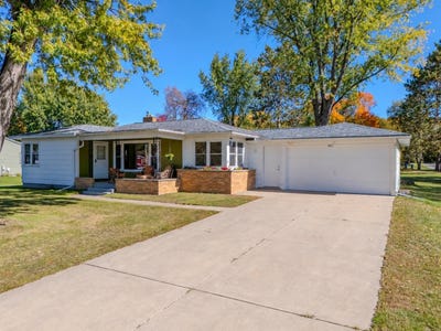 /international/us/4003-troy-street-wausau-wi-110120124641/