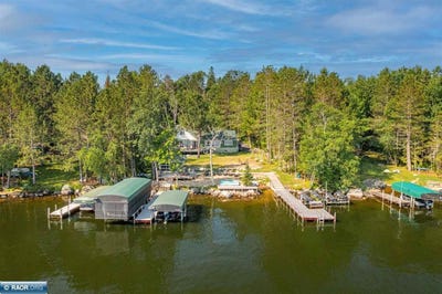 /international/us/2588-vermilion-camp-road-cook-mn-110101093354/