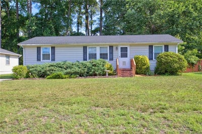 /international/us/105-cavalier-drive-yorktown-va-110109024361/