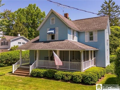 /international/us/6082-floral-avenue-chautauqua-ny-110099688406/