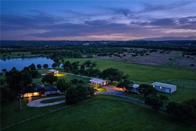 /international/us/3341-w-271-street-louisburg-ks-110108542111/