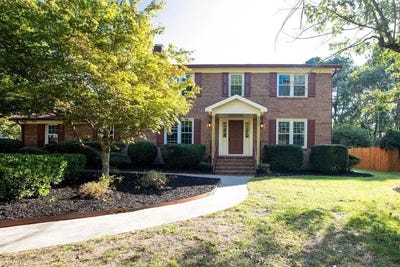 /international/us/4302-oak-hollow-drive-high-point-nc-110110271854/