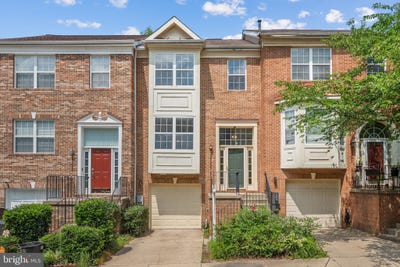/international/us/18503-carriage-walk-circle-gaithersburg-md-110100925869/