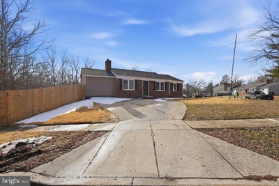 /international/us/13001-windbrook-drive-clinton-md-110108059422/