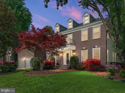 /international/us/8105-haddington-court-fairfax-station-va-110099161548/?lang=zh-tw