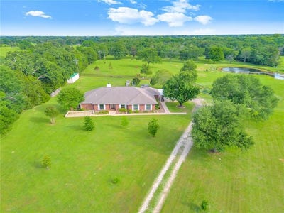 /international/us/2232-highway-164-e-groesbeck-tx-110107897293/