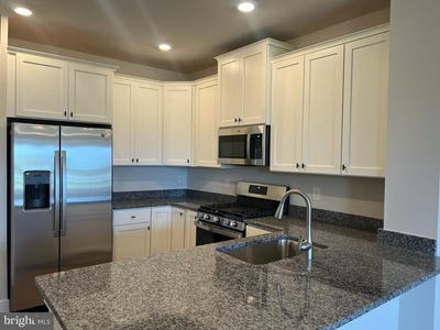 /international/us/137a-annapolis-street-bensalem-pa-110108960036/
