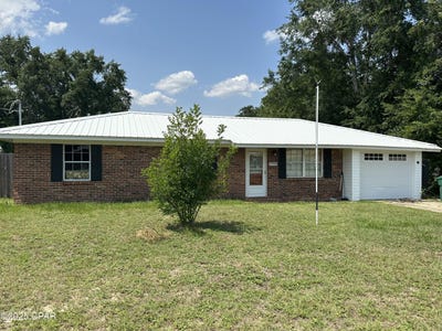 /international/us/2586-mckinnon-street-cottondale-fl-110099902096/