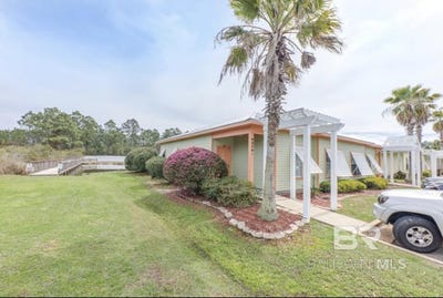 /international/us/4374-lindsey-lane-orange-beach-al-110105730952/