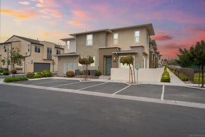 /international/us/2078-bluestone-cir-chula-vista-ca-110100027951/