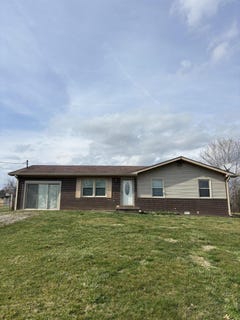 /international/us/861-barnett-road-brodhead-ky-110105416028/