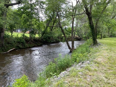 /international/us/old-hwy-64-w-hayesville-nc-110100194987/