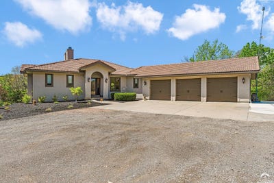 /international/us/899-n-1928-road-lecompton-ks-110107517770/