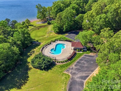/international/us/225-horizon-circle-rock-hill-sc-110107391444/