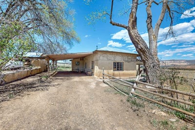 /international/us/440-county-road-426-coyote-nm-110099093368/