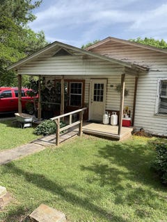 /international/us/810-wall-street-morrilton-ar-110099513685/