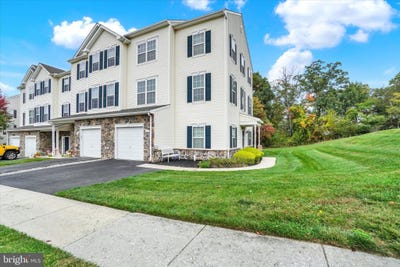 /international/us/517-marion-road-york-pa-110120755105/