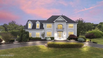 /international/us/35-rustic-way-freehold-nj-110108585761/