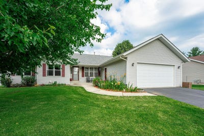 /international/us/211-carson-poplar-grove-il-110100816940/