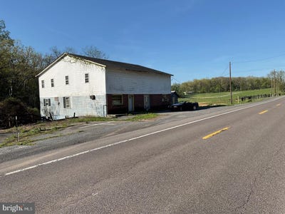 /international/us/7330-bloomery-pike-slanesville-wv-110110076876/