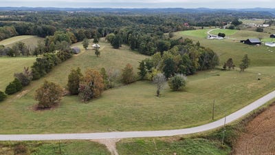 /international/us/999-chestnut-grove-road-brodhead-ky-110120134116/