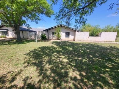 /international/us/306-wade-street-olney-tx-110099929340/