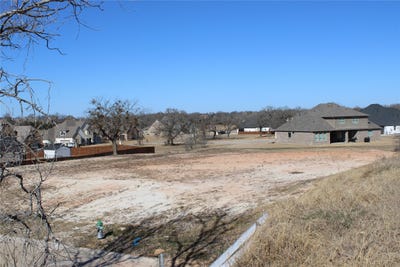 /international/us/107-heritage-drive-boyd-tx-110104974167/