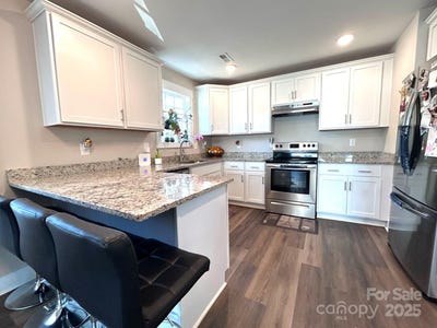 /international/us/606-e-carpenter-street-dallas-nc-110098613589/?lang=zh-cn