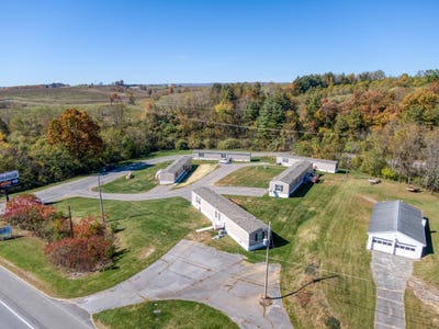 /international/us/6773-lee-highway-radford-va-110098626131/