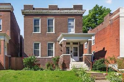 /international/us/736-dover-place-st-louis-mn-110108392505/