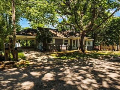 /international/us/1413-longridge-road-charleston-wv-110108493286/