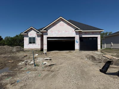 /international/us/521-timberline-drive-gilbert-ia-110108201948/