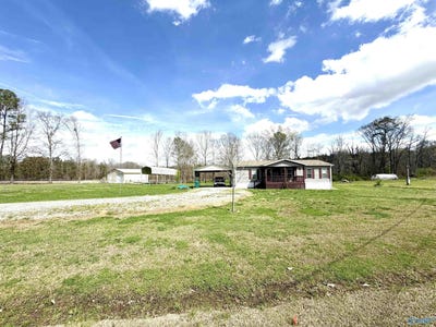 /international/us/510-county-road-65-centre-al-110106320490/