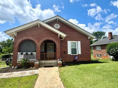 /international/us/402-sirrine-street-ninety-six-sc-110109034347/
