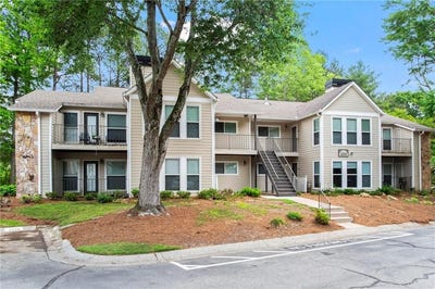 /international/us/1214-lake-pointe-circle-roswell-ga-110099206763/