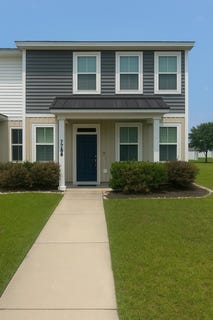 /international/us/7788-montview-road-north-charleston-sc-110099911875/